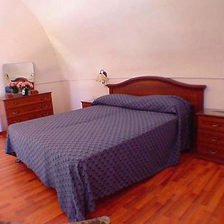 Ferienwohnung Ludovica Tipo D Positano Zimmer foto